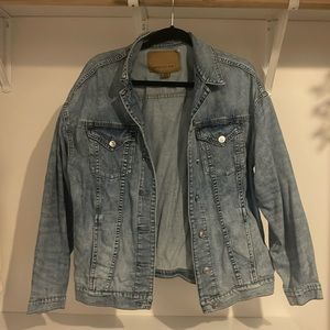Woman’s American Eagle Jean Jacket